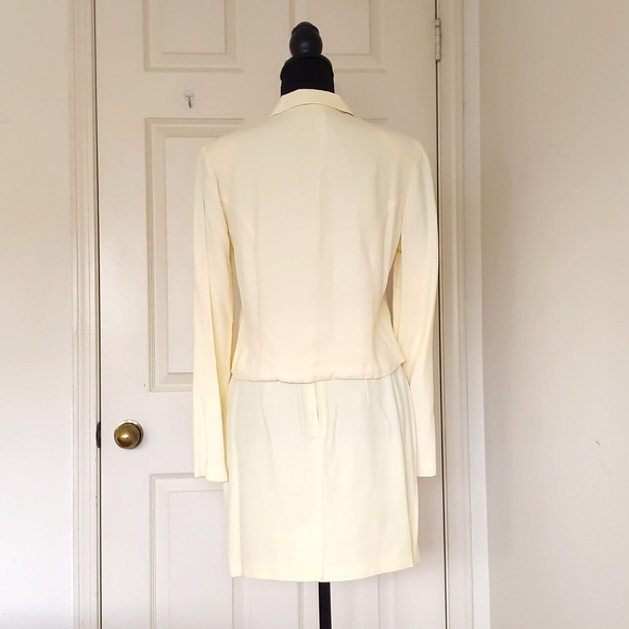 NWOT. Rayon Blended Blazer and skirt set. - Picture 2 of 7